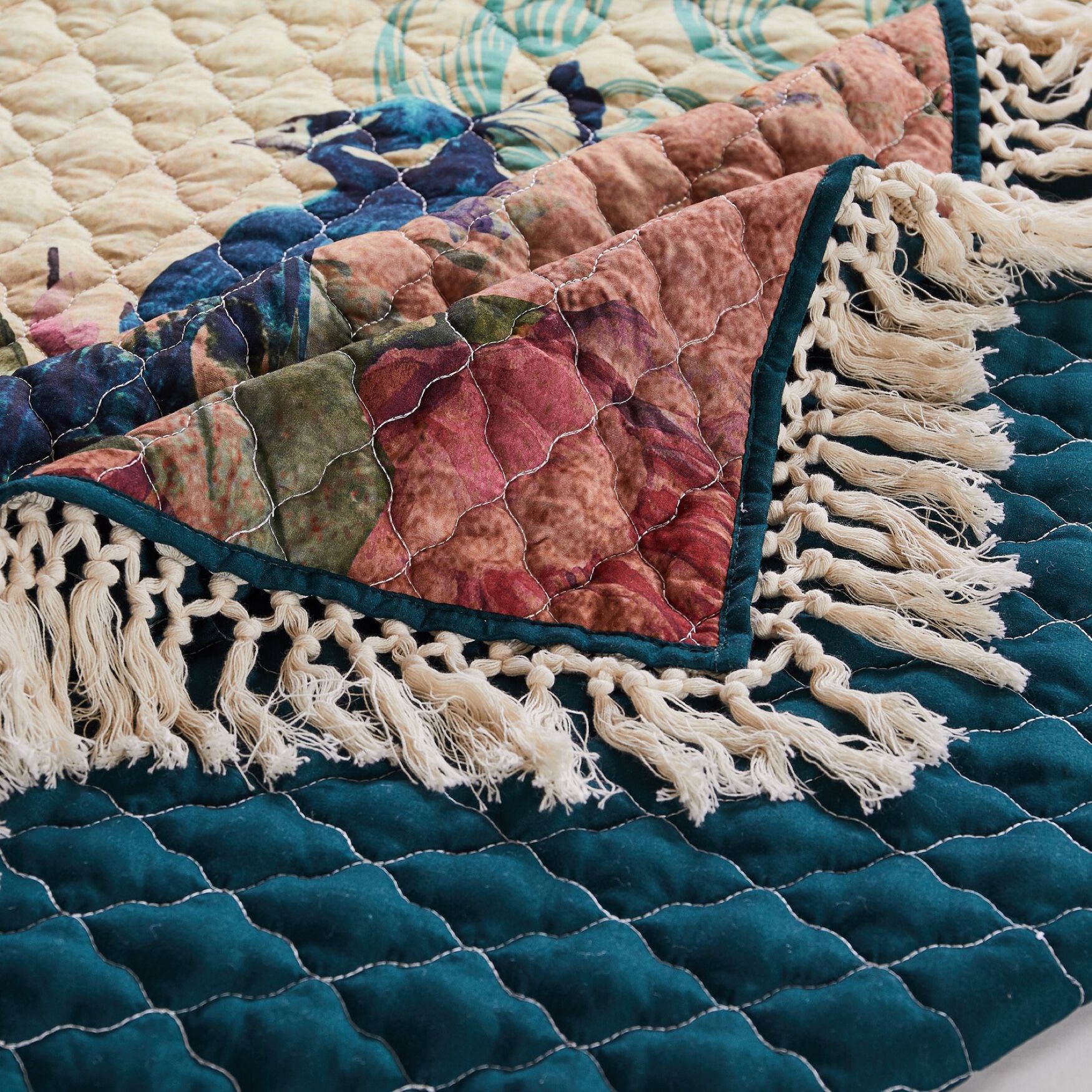 Eden Peacock Quilted Throw Blanket, , alternate image number 5