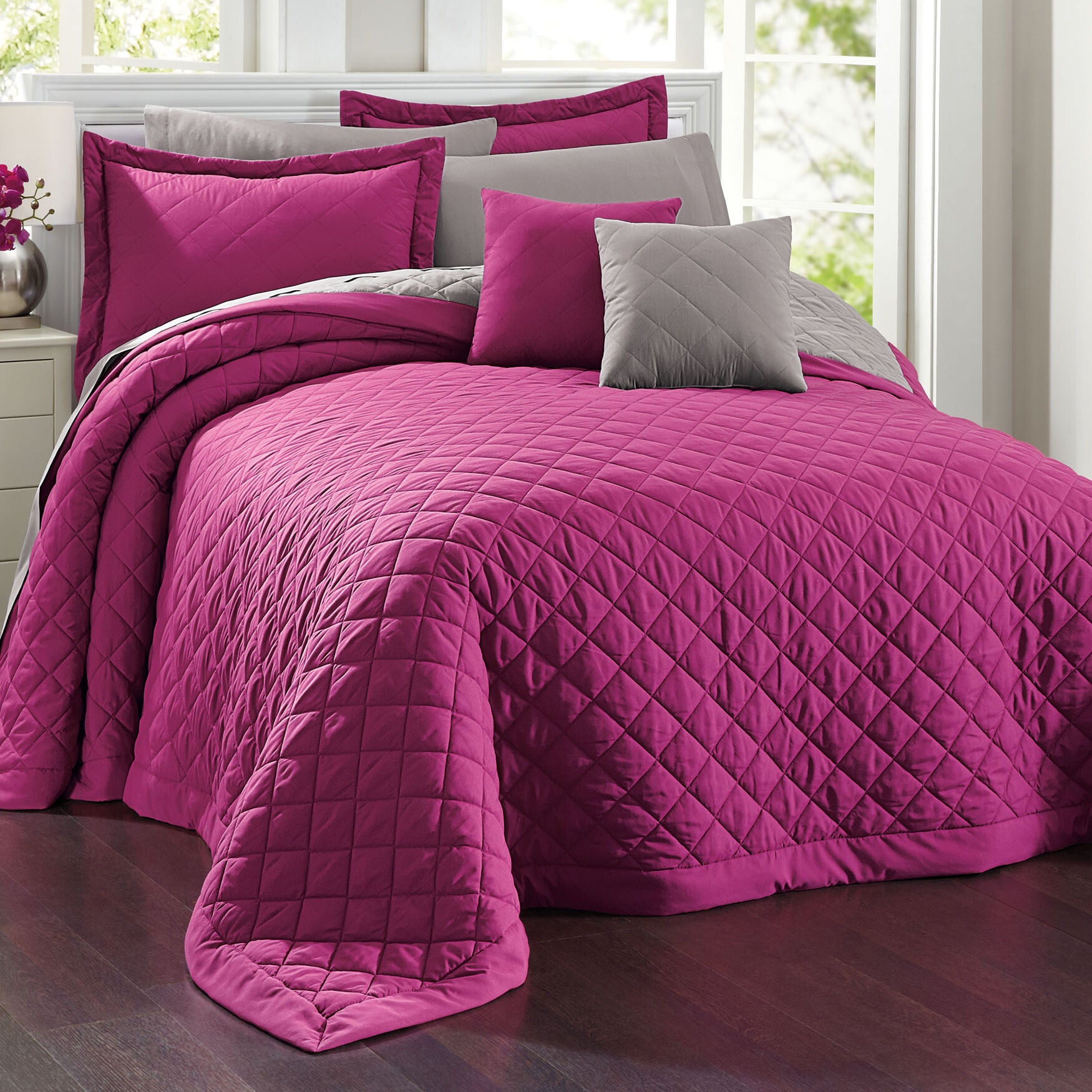 Watercolor Dream Finely Stitched Quilt Set with Decorative Pillows, , alternate image number 12