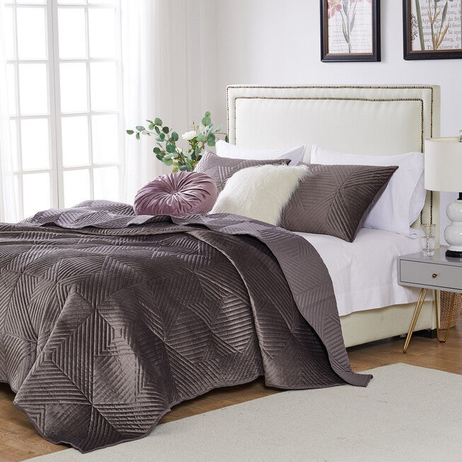 Riviera Velvet Storm Gray Quilt Set, , on-hover image number null