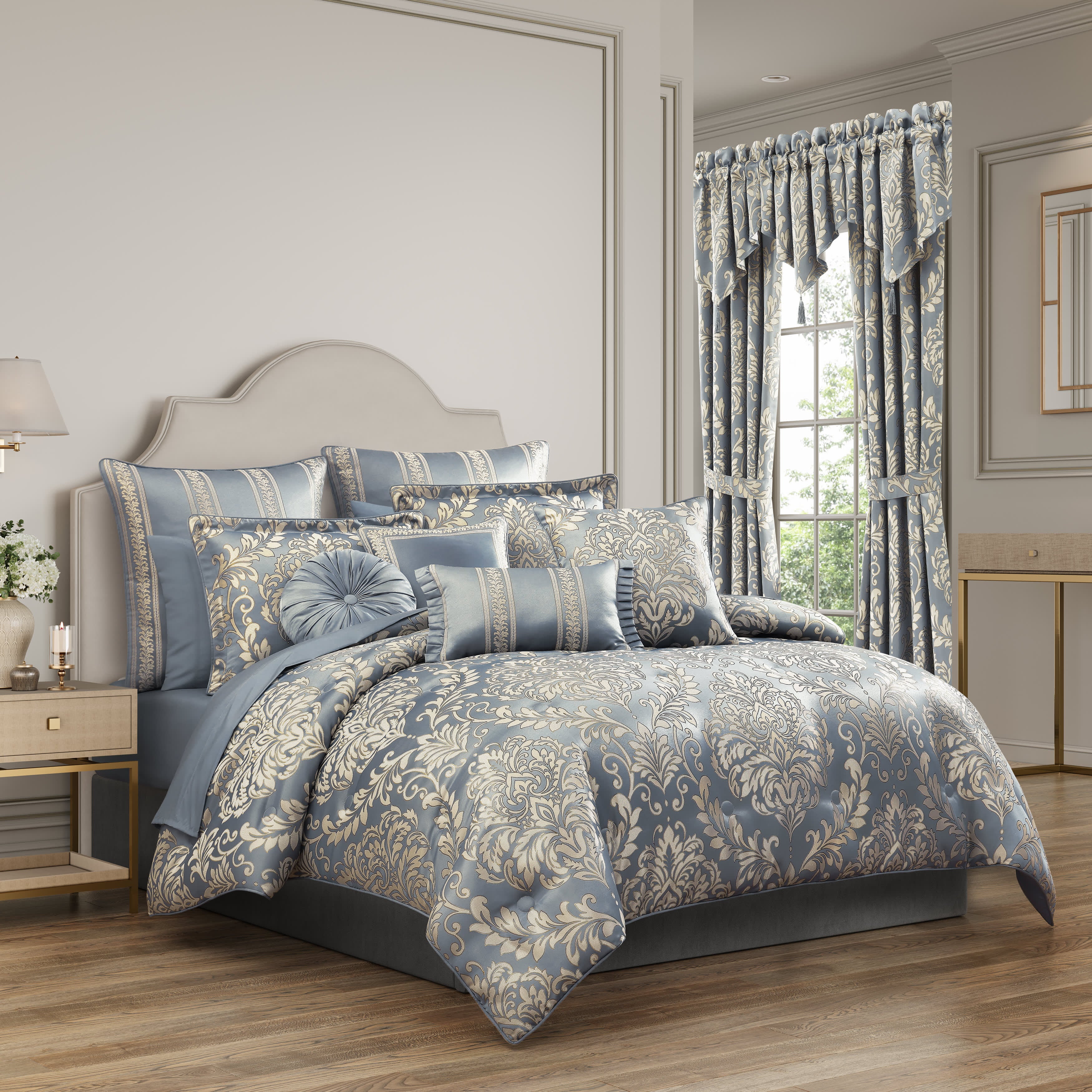 Lorenzo Bedding Collection, , hi-res image number 0