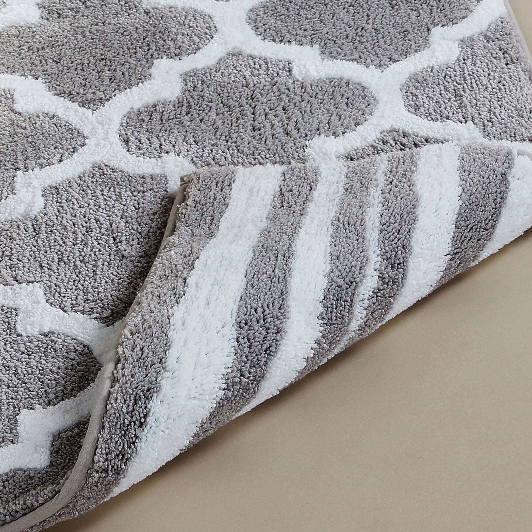 Marrakesh Collection 100% Polyester 20 inches X 20 inches Contour Bath Rug, , alternate image number 5