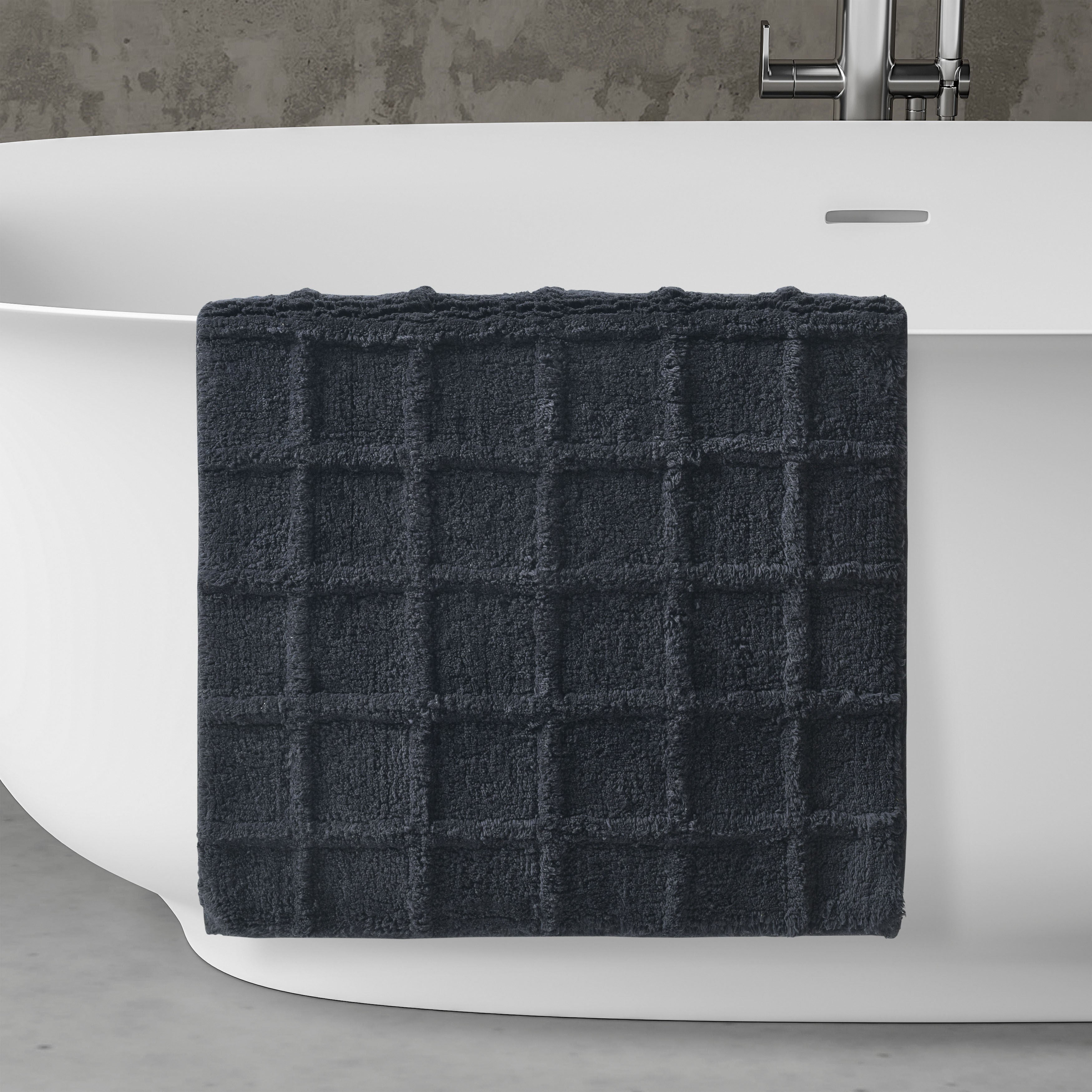 CAMERON BATH RUG, AQUA, hi-res image number 0