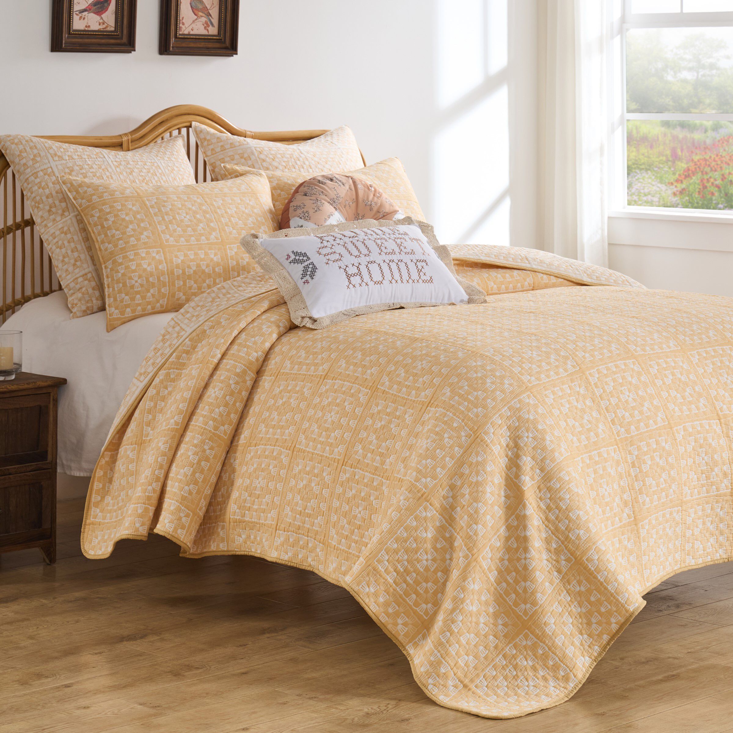 Granny Squares Vintage Retro Crochet-Inspired Reversible Coverlet Set, GOLD, alternate image number 5