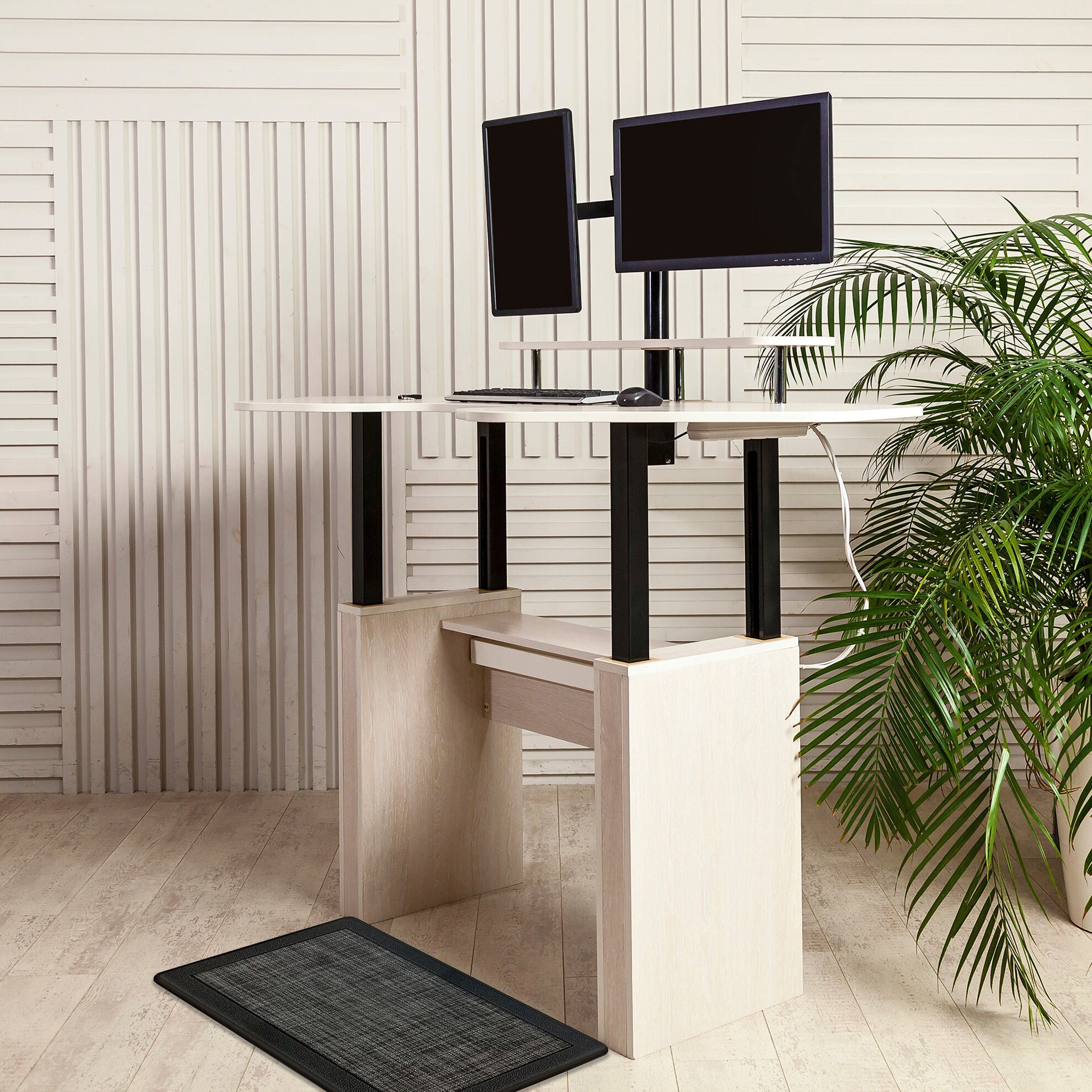 Clarke 18x30 Anti Fatigue Mat, BLACK, alternate image number 1