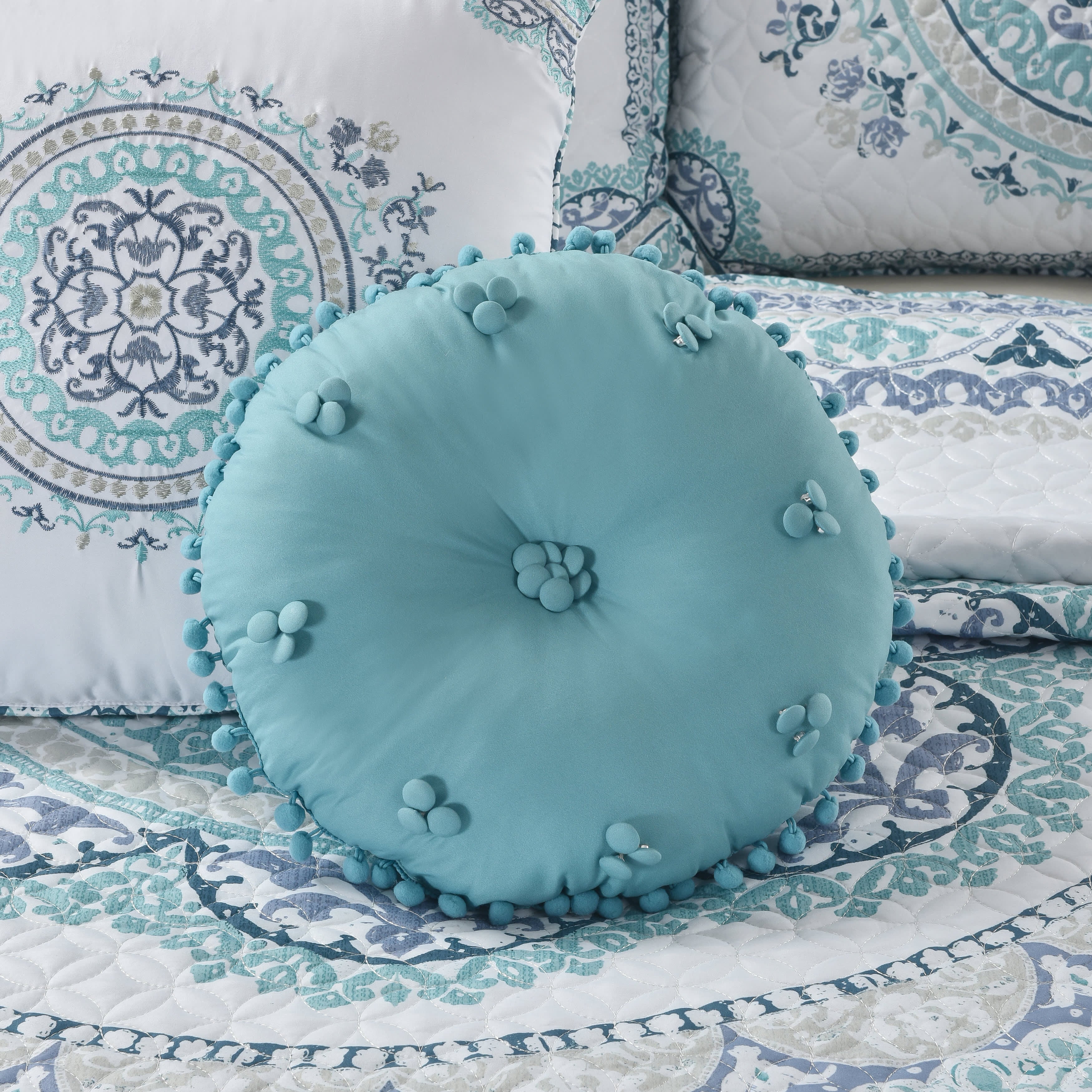 Afton Round Decorative Throw Pillow, BLUE, alternate image number null