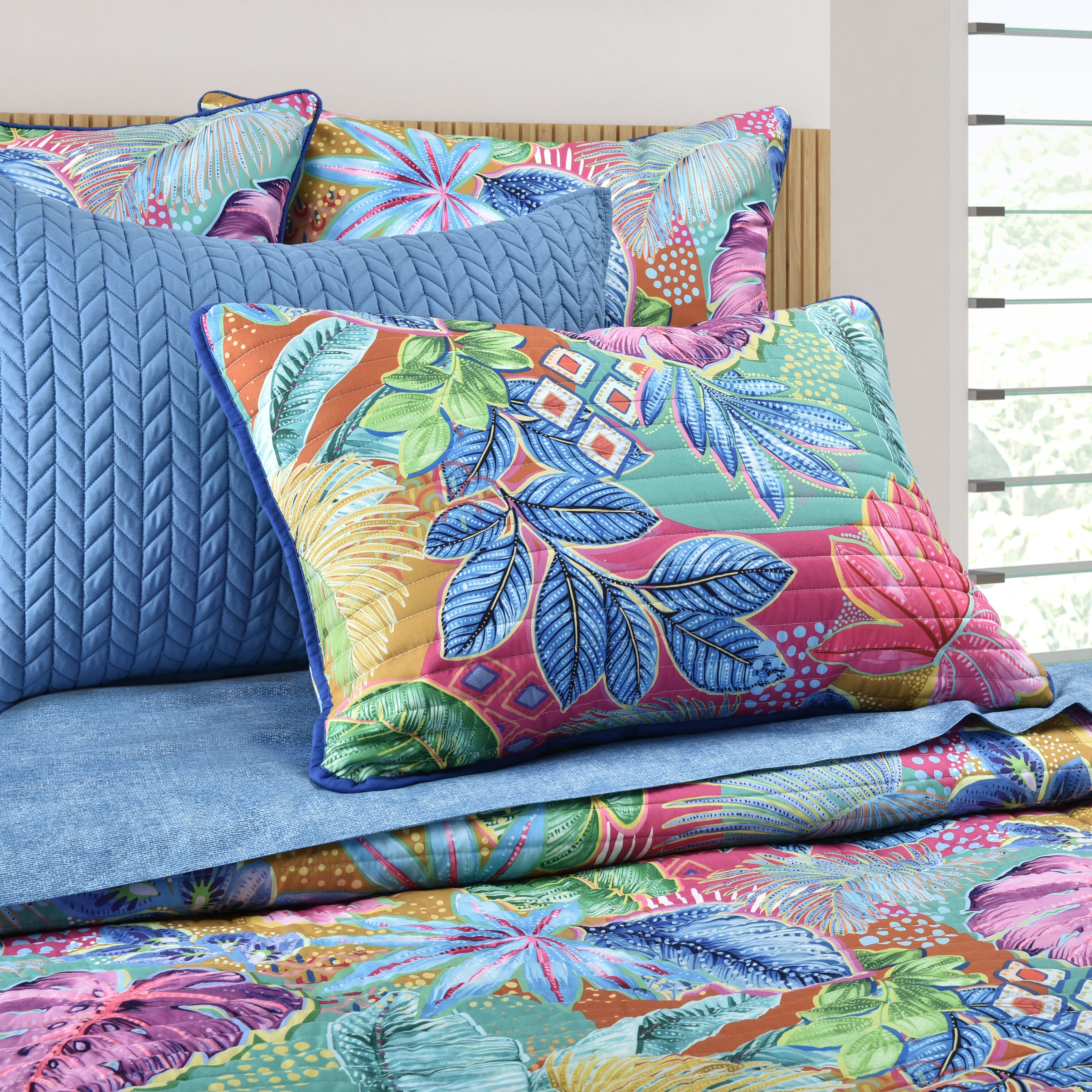HANALEI TWIN/TWIN XL 2PC. QUILT SET, TURQUOISE, alternate image number 1