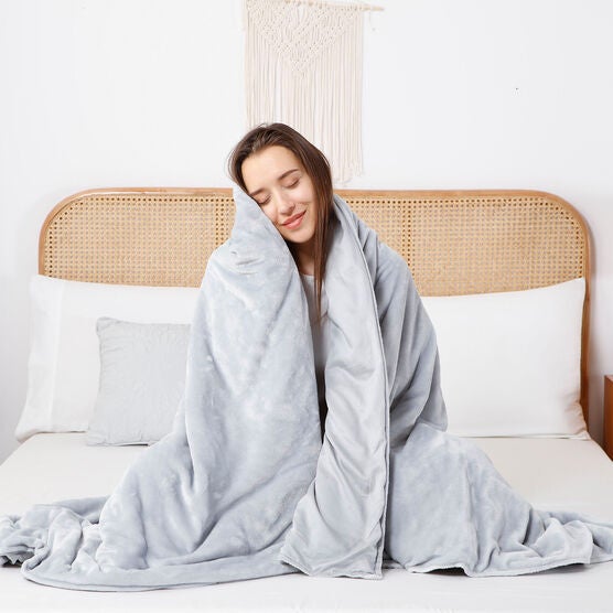Crystal 15lb Reversible Cooling Weighted 48x72 Blanket with Removable Cover, , on-hover image number null