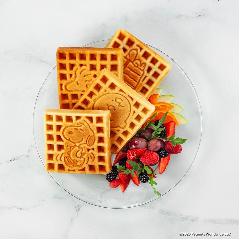 Peanuts Deluxe Waffler, RED, alternate image number 1