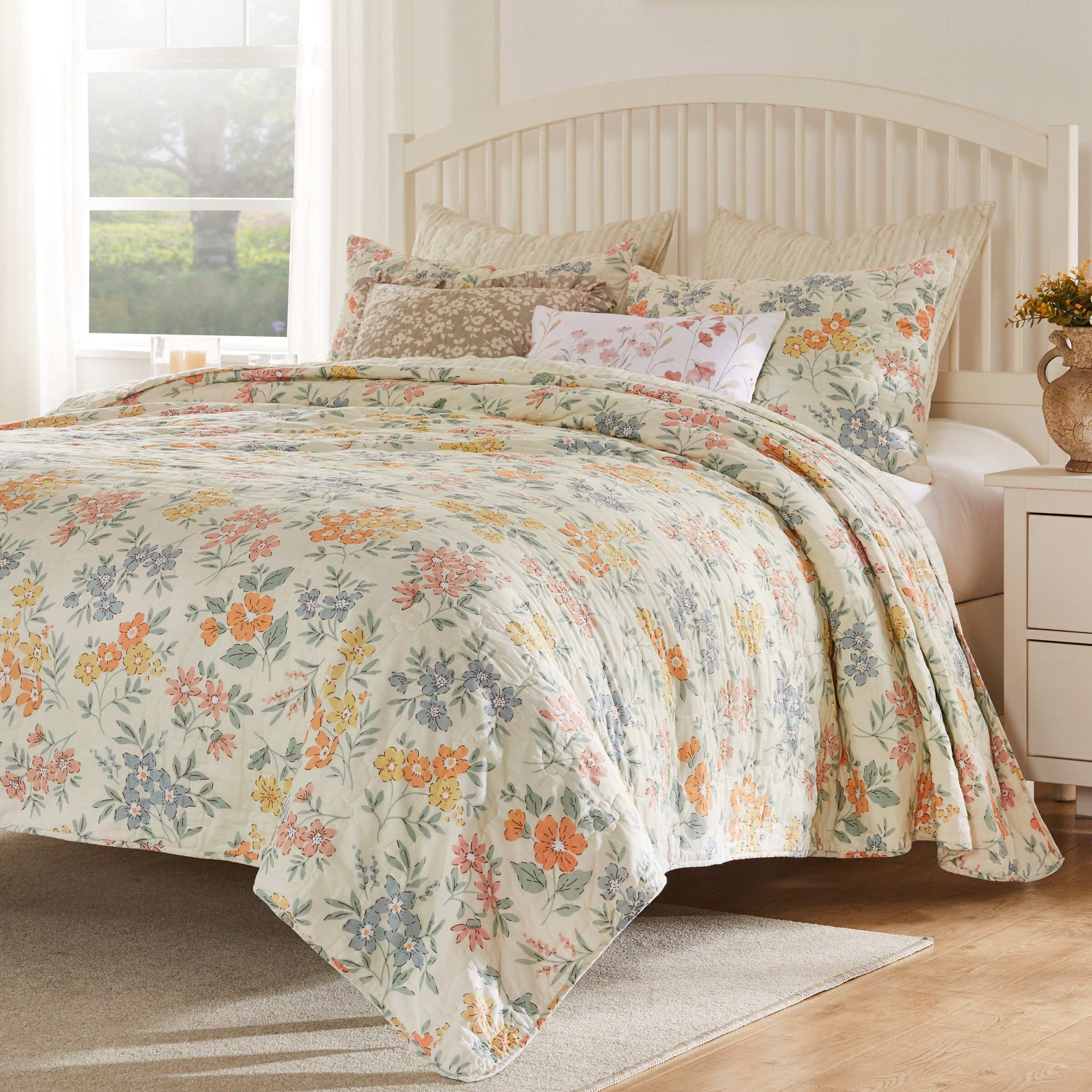 Greenland Home Fashions Chloe Finely Stitched Reversible  Floral Quilt Set, 3-Piece King/Cal King, Pastel, PASTEL, alternate image number 2