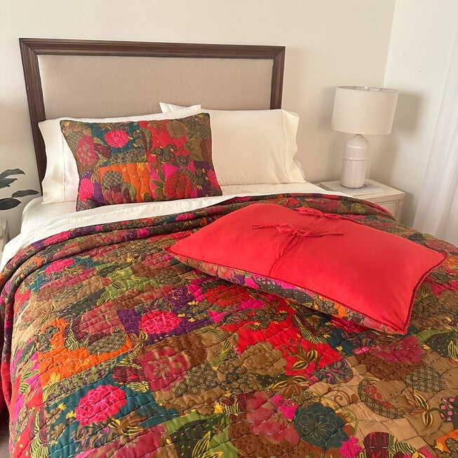 Floral Quilted Bedspread, , on-hover image number null