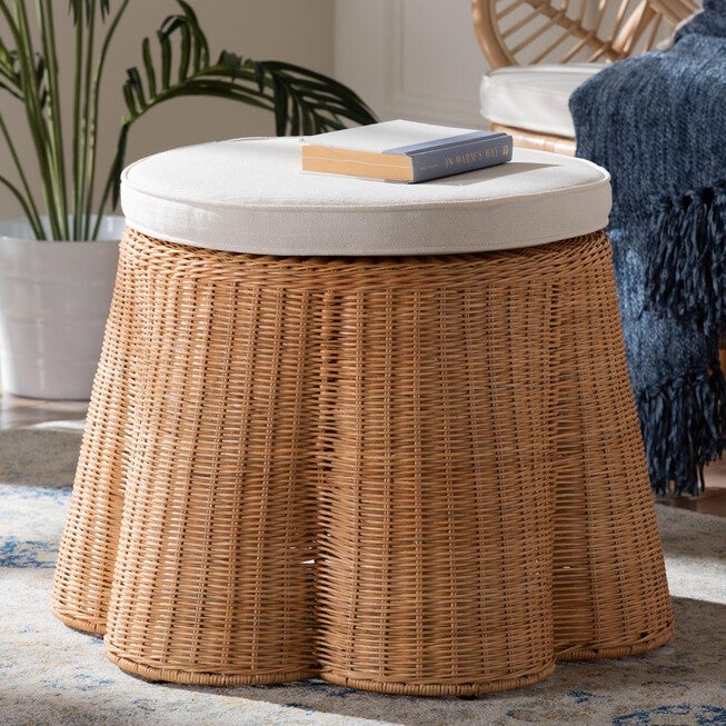 Palm Scallop Natural Rattan Ottoman, 26 inches Round, LIGHT HONEY, hi-res image number null