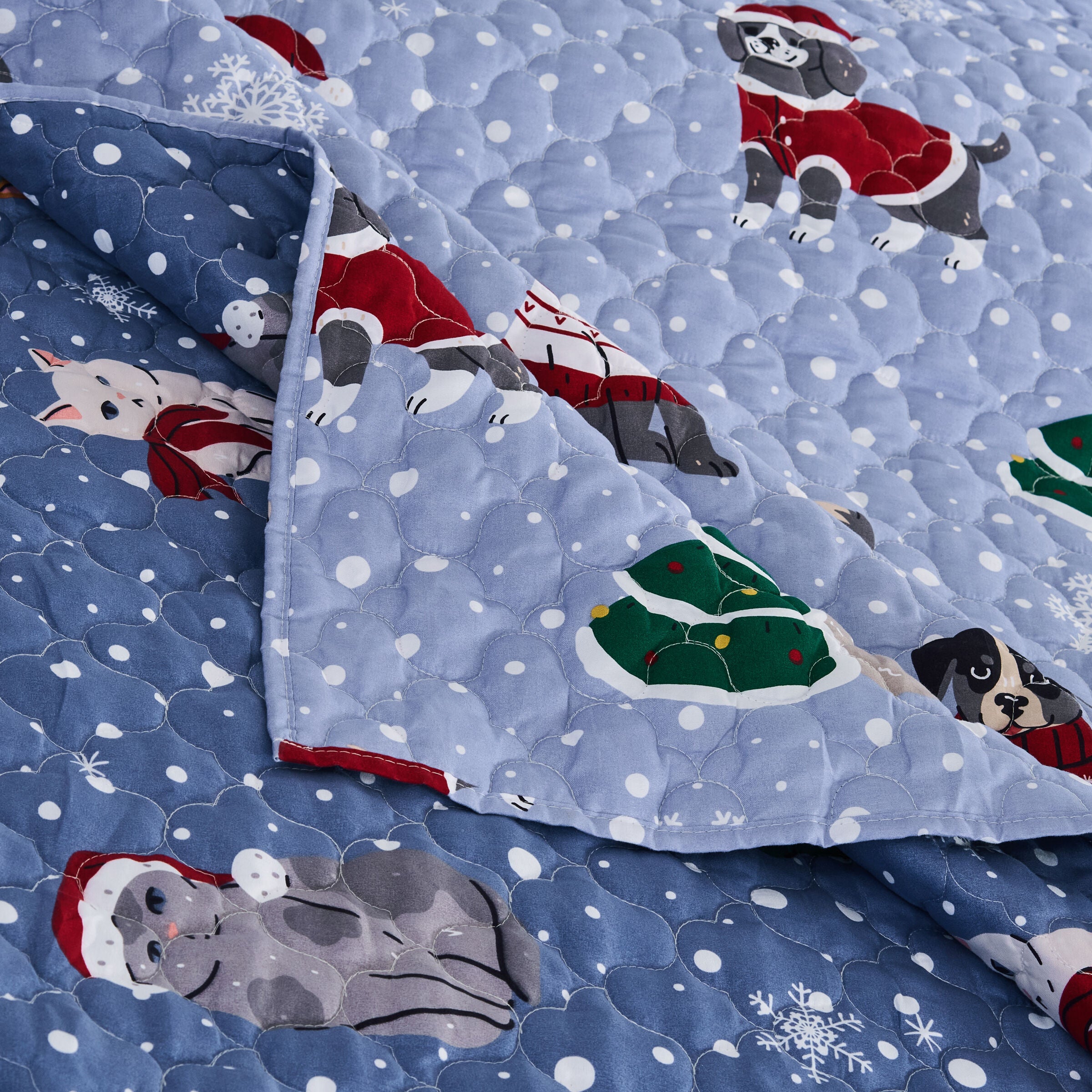 Winter Whiskers Novelty Holiday Quilted Throw Blanket, BLUE, alternate image number 4
