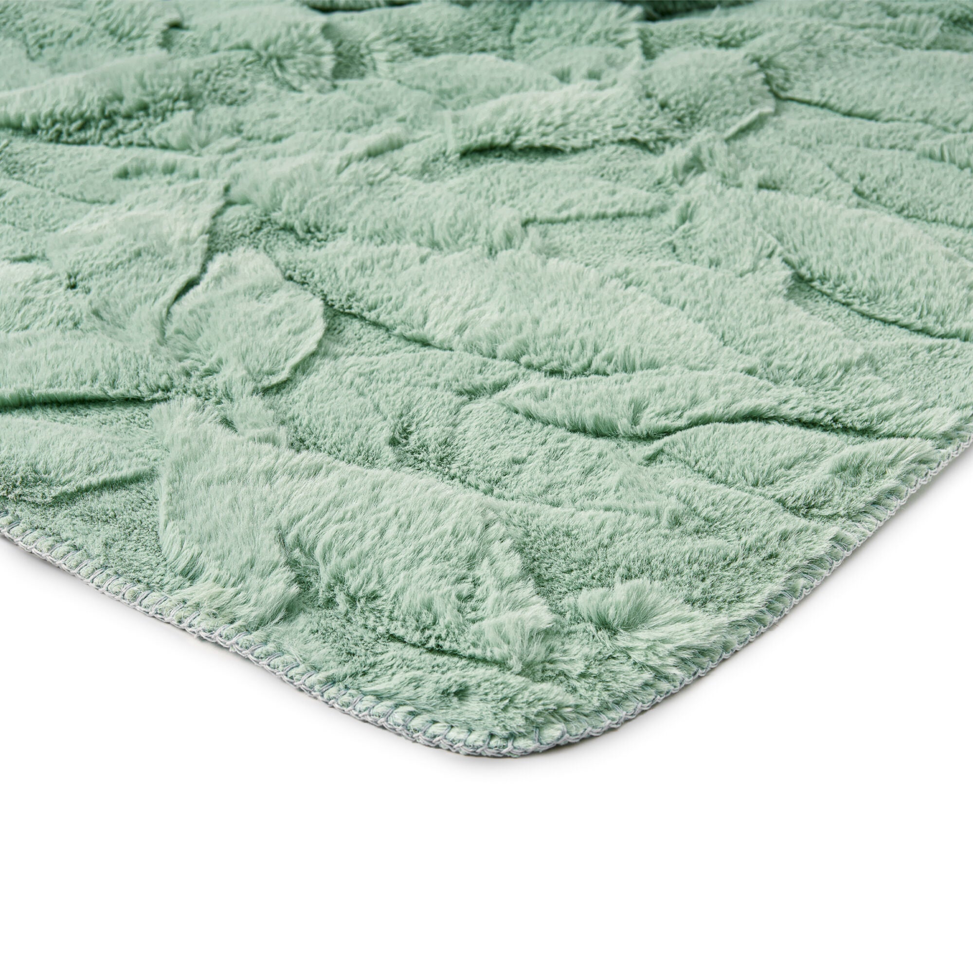 HGTV Triple Jacquard Carved Faux Fur Throw Blanket Nomadic Desert 50 x 70 inches, HGTV, alternate image number 2