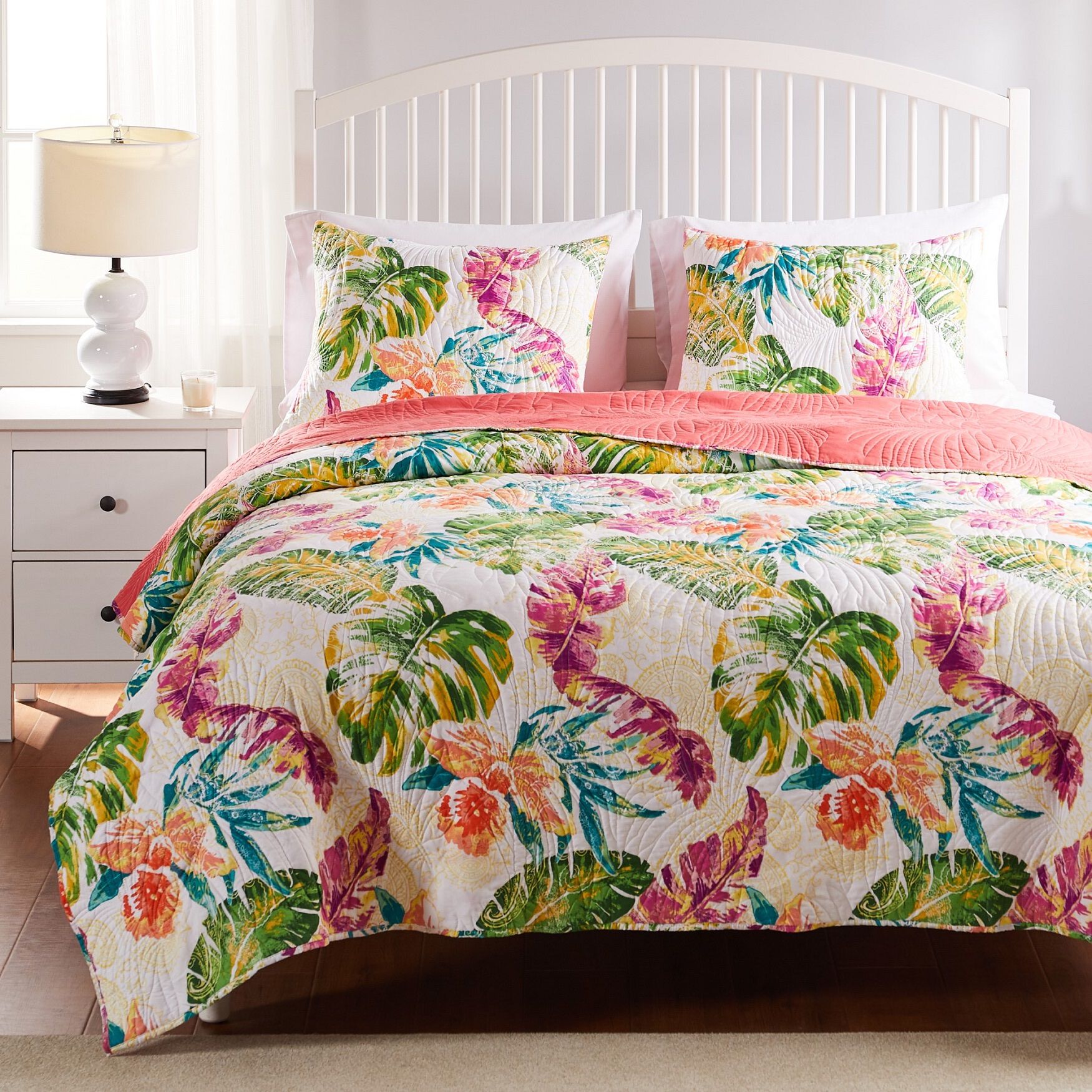 Tropics Quilt And Pillow Sham Set, CORAL, hi-res image number 0