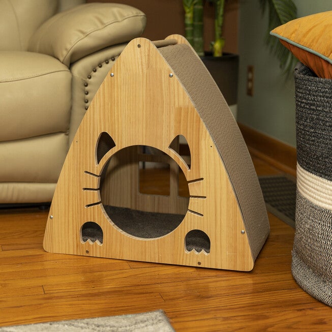 Armarkat Real Wood Medium Triangular Natural Solid Wood Cat Condo S2106 Cat House, , alternate image number null