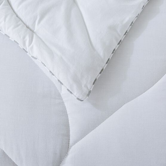 Antimicrobial Cotton Down Alternative Comforter Comforters, , alternate image number null