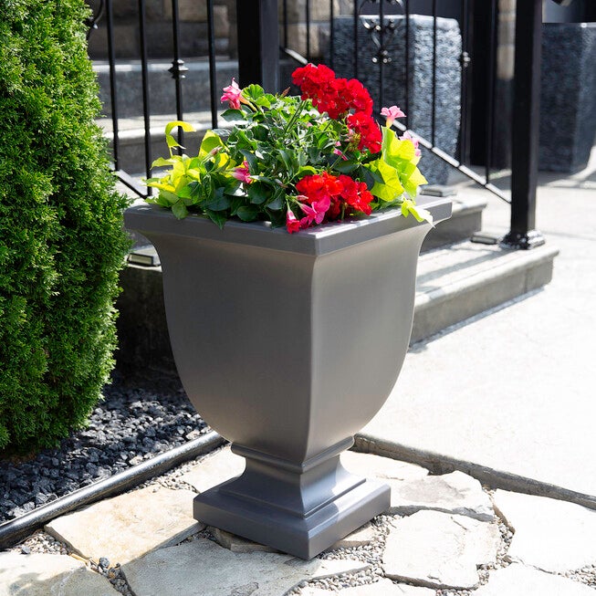 Augusta 26 inches Tall Planter, , alternate image number null