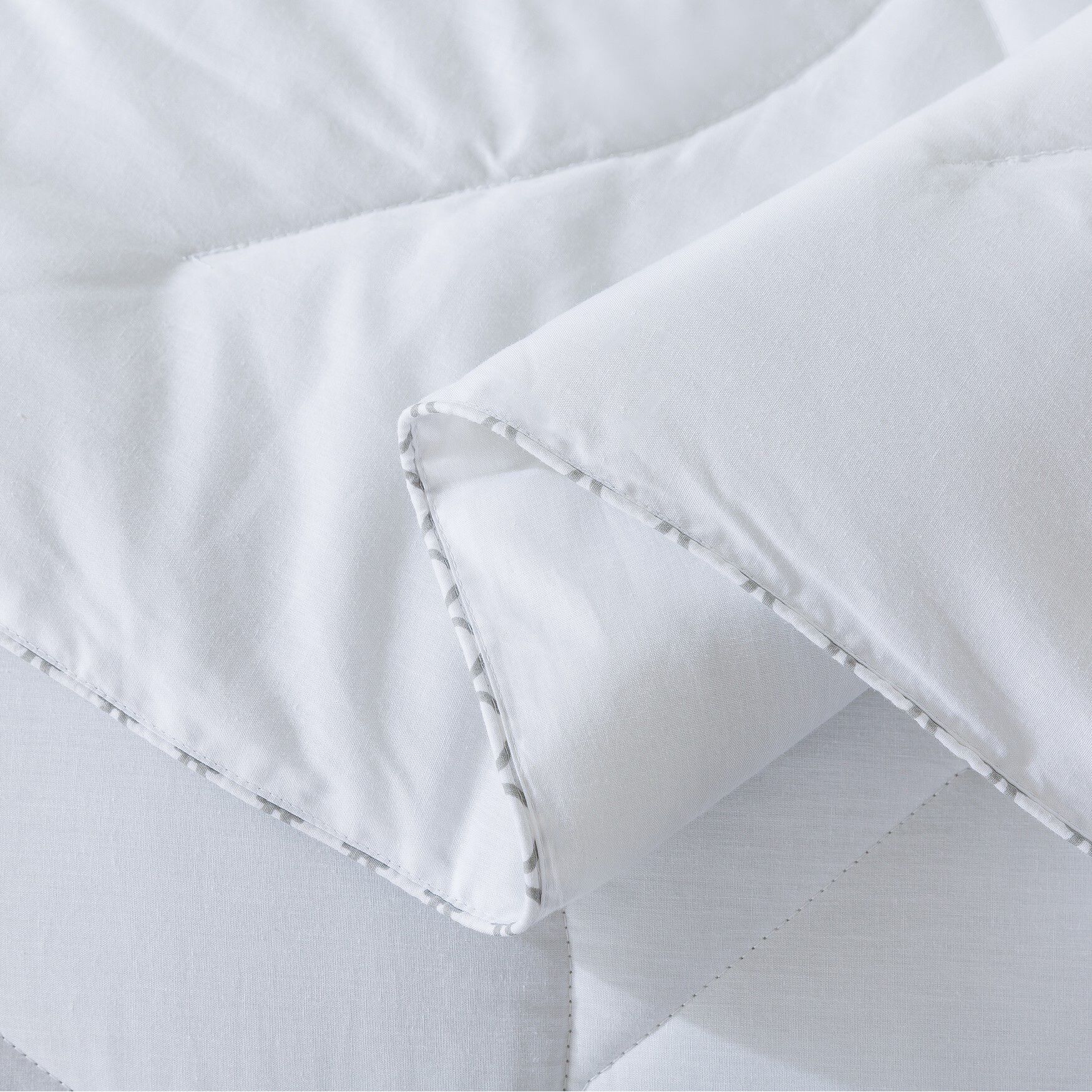 Cotton White Duck Down Comforter Comforters, , alternate image number 6