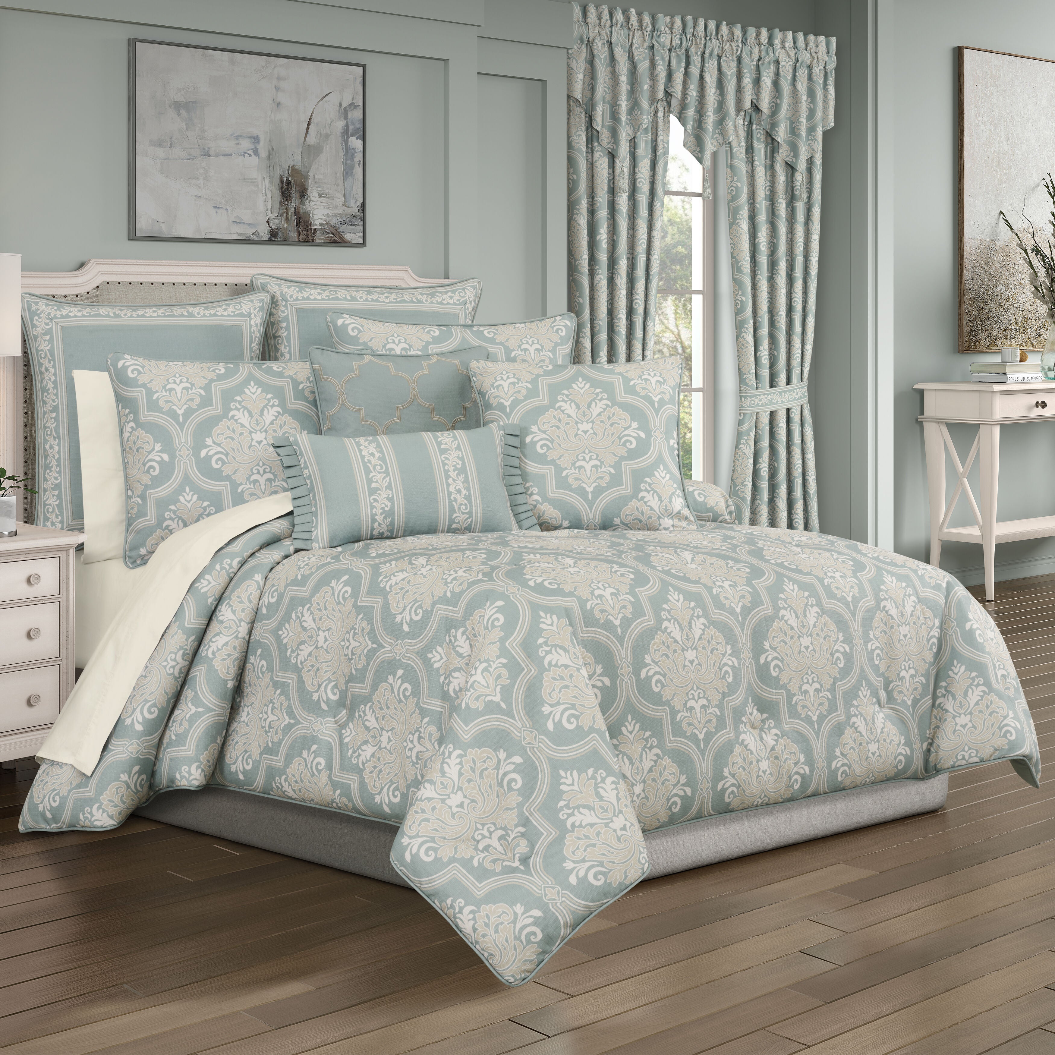 TRANQUILITY COMFORTER SET, AQUA, hi-res image number 0