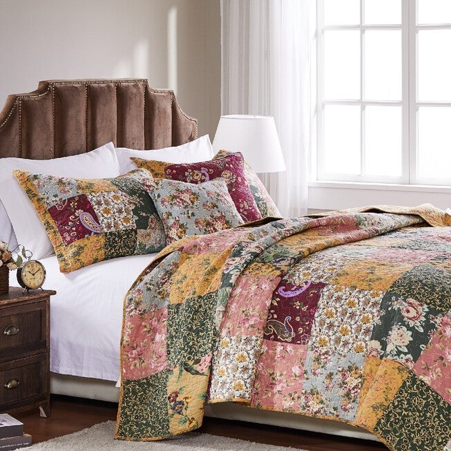 Antique Chic Quilt And Decorative Pillow Set, , alternate image number 2