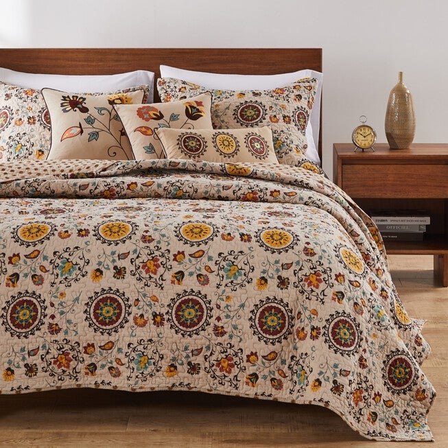 Andorra Quilt And Decorative Pillow Set, , on-hover image number 1