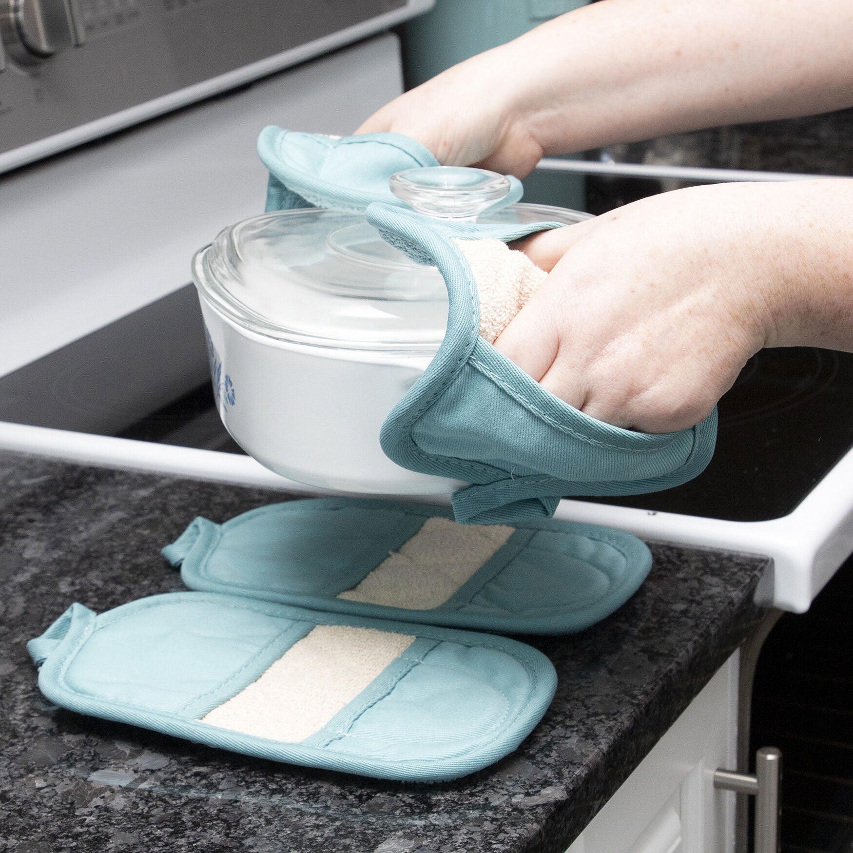 Pot Holder Mitz, Set Of 4 Pot Holder, , alternate image number 3