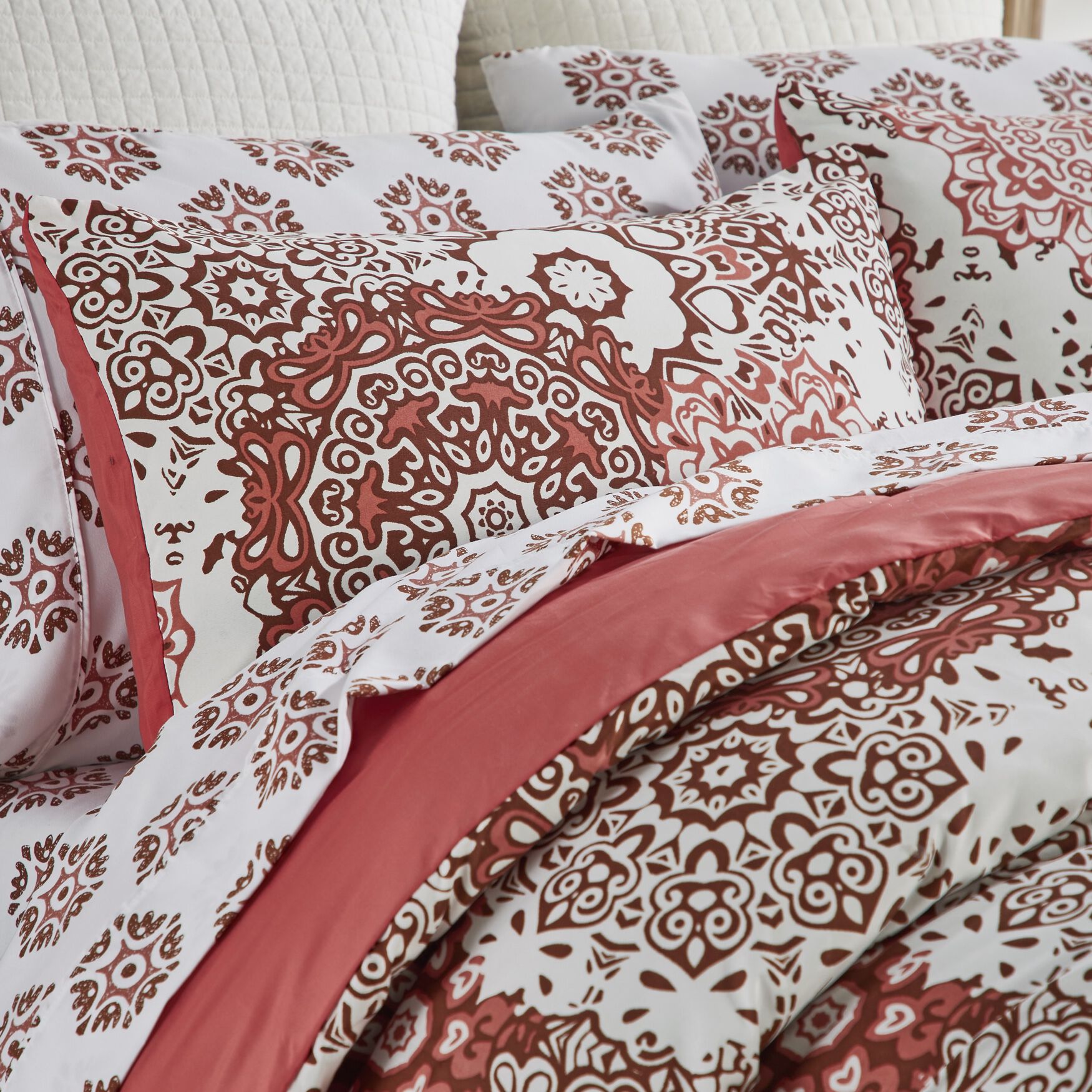 Lyla Collection 100% Microfiber Nautical 7 Piece Comforter Set, , alternate image number 6