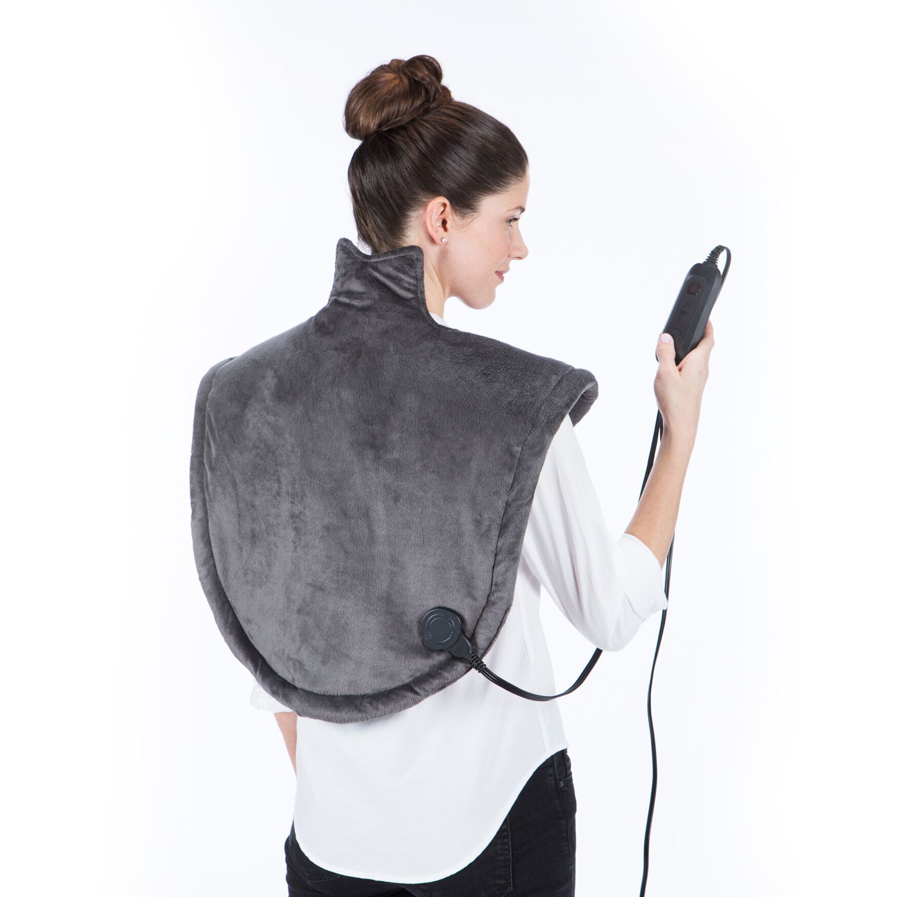 SensorPEDIC Heated Neck and Shoulder Wrap With Digital Controller, , alternate image number 3