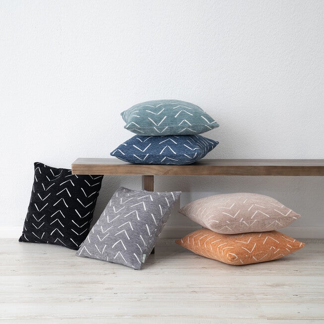 SYNOVVE WOVEN ARTESIAN PILLOW, , alternate image number 2