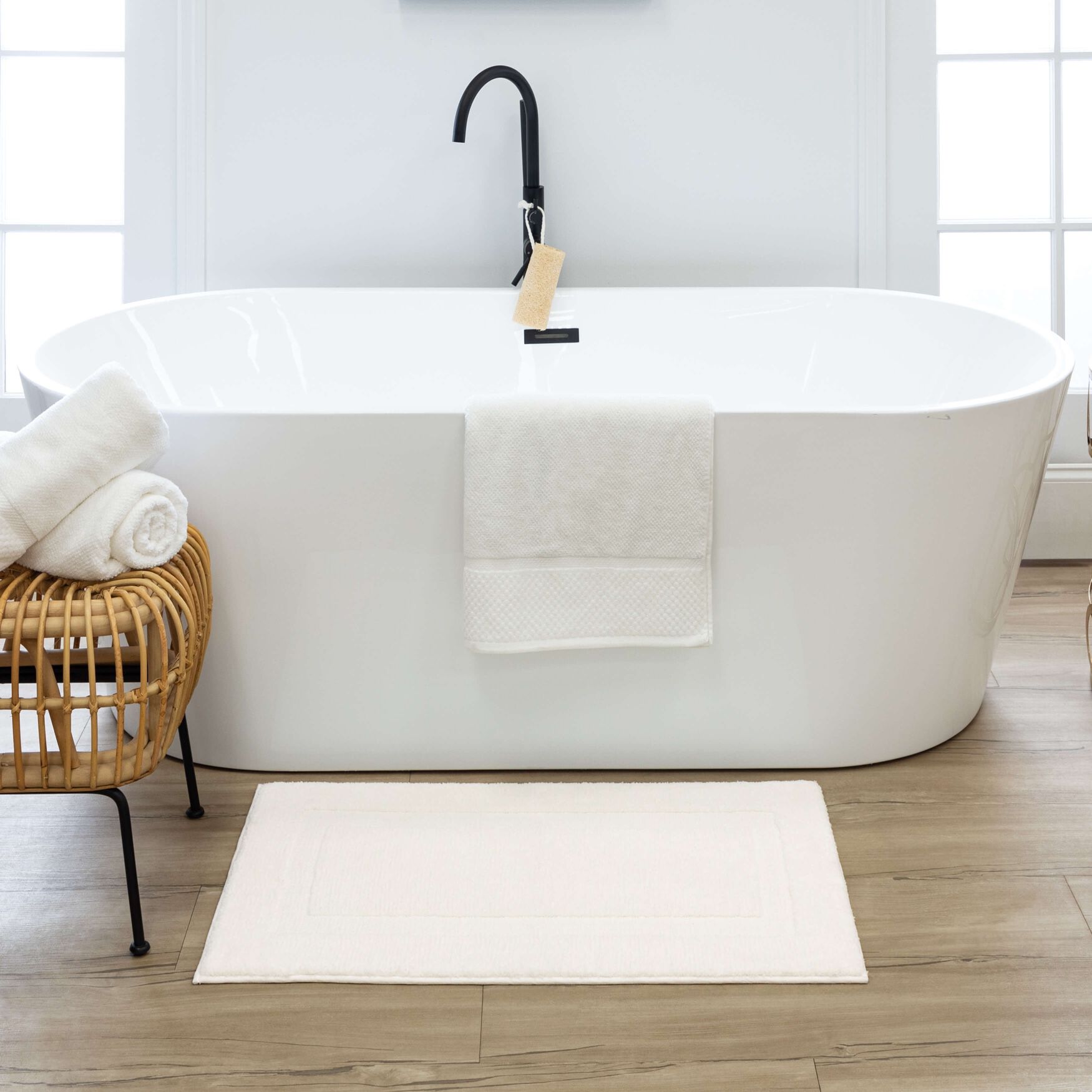 Prestige Bath Rug, , alternate image number 7