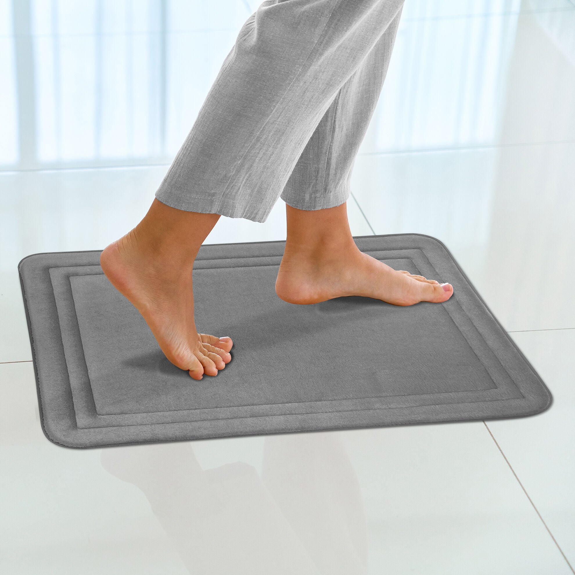 Elle 17x24 Memory Foam Mat, GREY, alternate image number 2