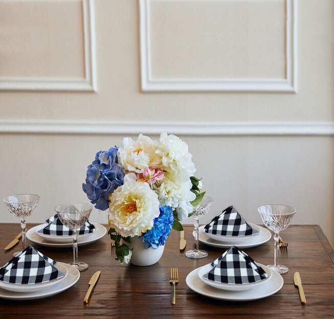 Buffalo Check Dinner Table Napkins Set of Four, , alternate image number 4