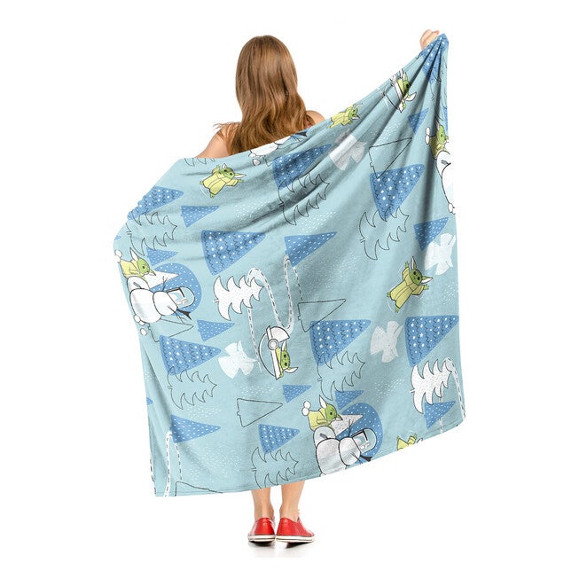Star Wars: The Mandalorian Winter Wonderland Silk Touch Throw Blanket, , alternate image number null