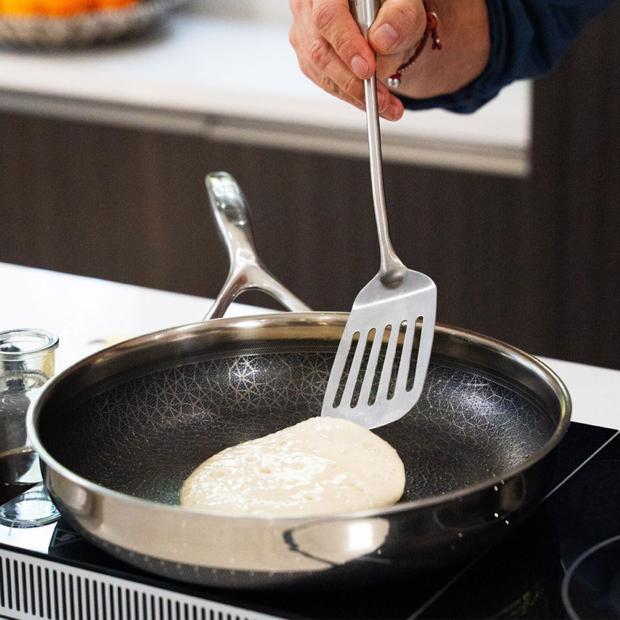 LIVWELL DiamondClad™ 12 inches Hybrid Nonstick Stainless Steel Frying Pan, Dishwasher Safe, PFOA-free – Silver/Black, SILVER, alternate image number 3