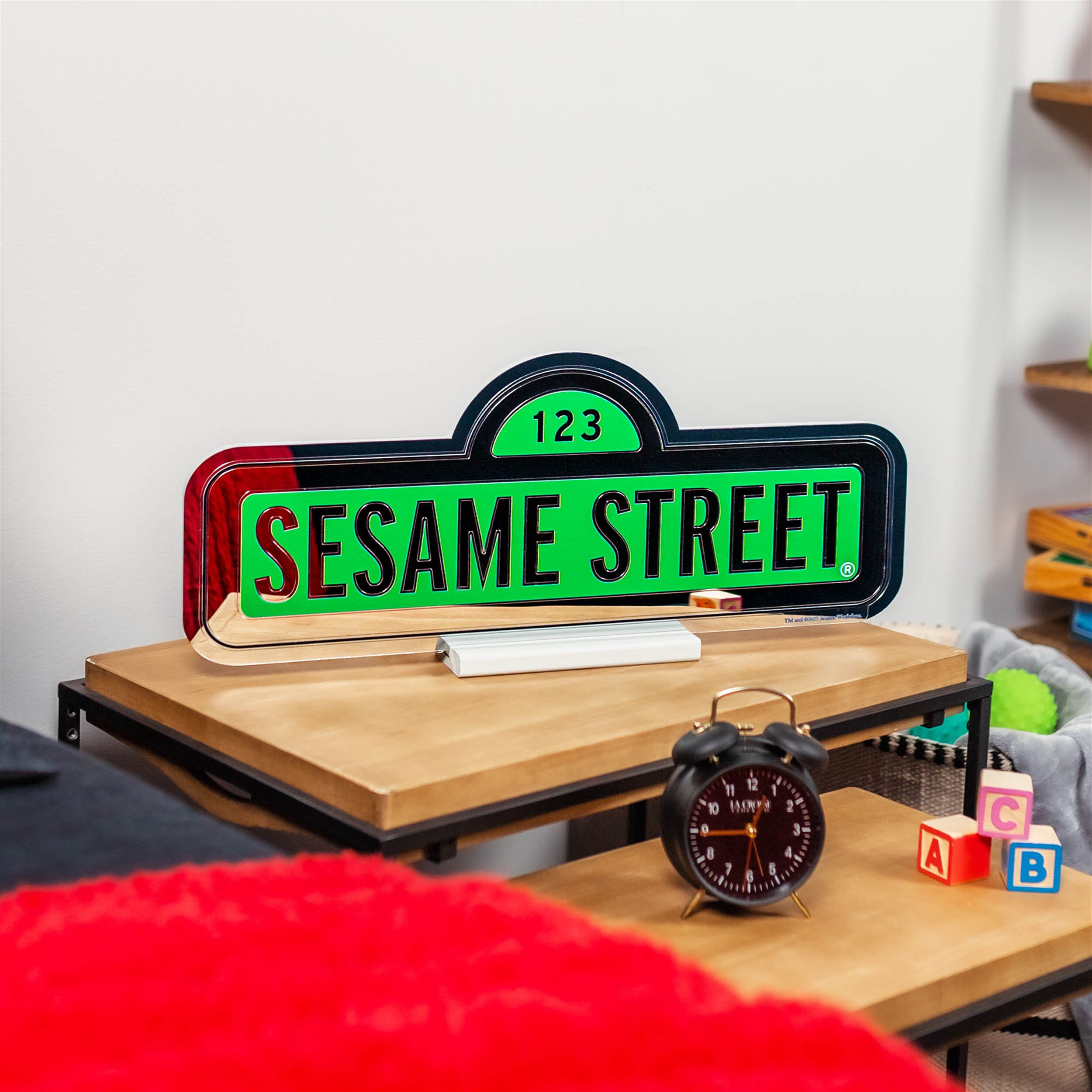Sesame Street Sign Ekkolight 24 inchesL, YELLOW WHITE, alternate image number 2