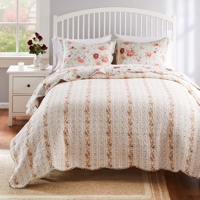 Antique Rose Quilt And Decorative Pillow Set, , alternate image number 2
