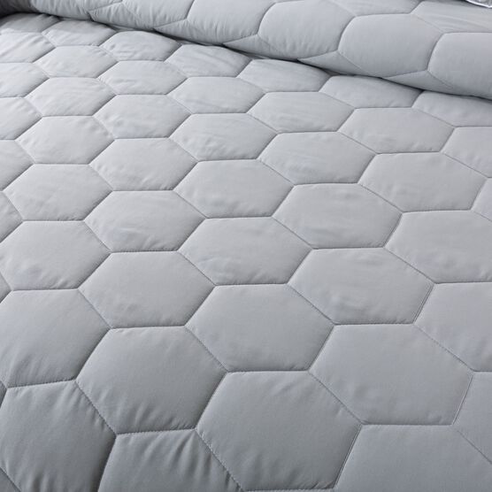Honeycomb Down Alternative Blanket, Gray/ White, , on-hover image number null