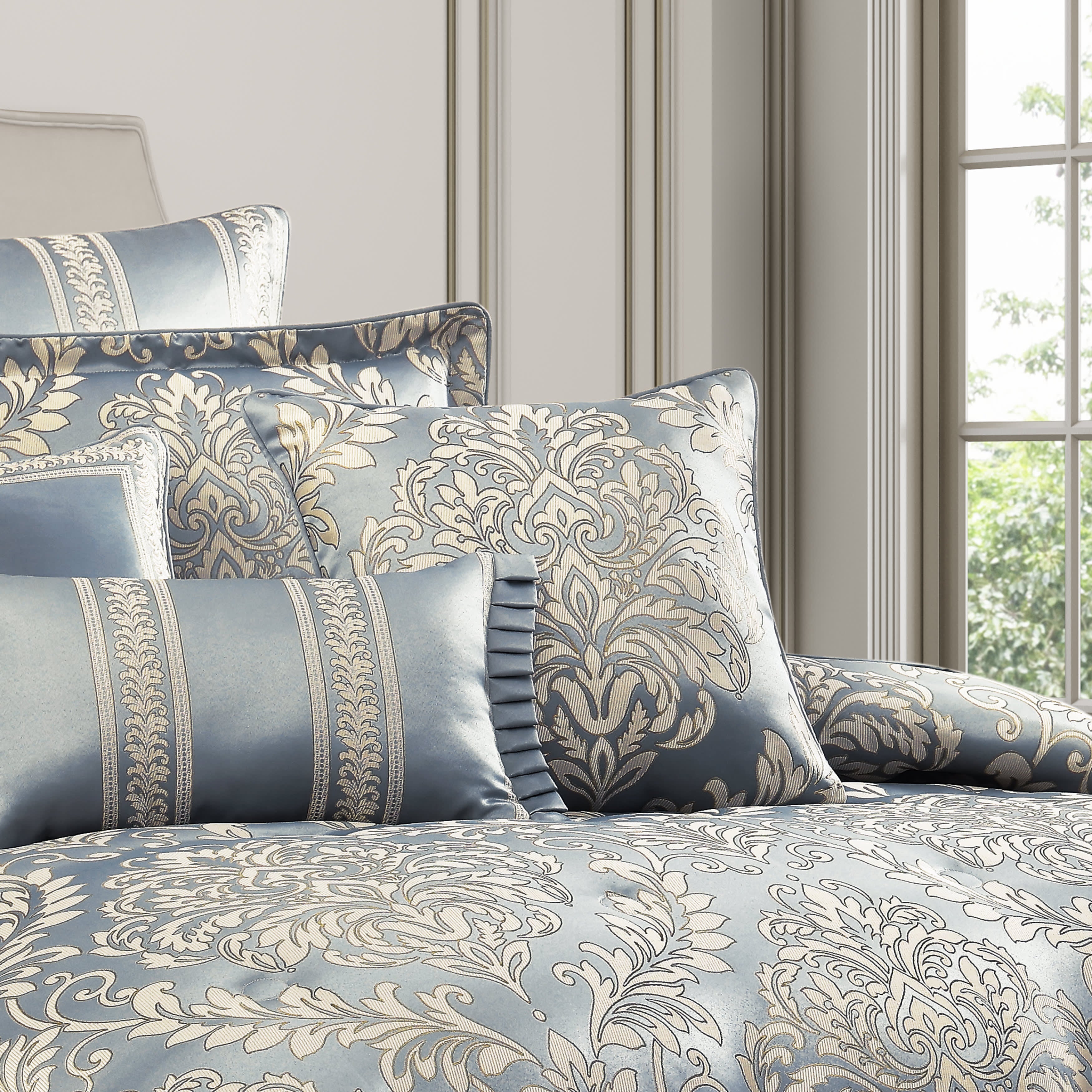 Lorenzo 20 Inch Square Decorative Throw Pillow, BLUE, alternate image number null