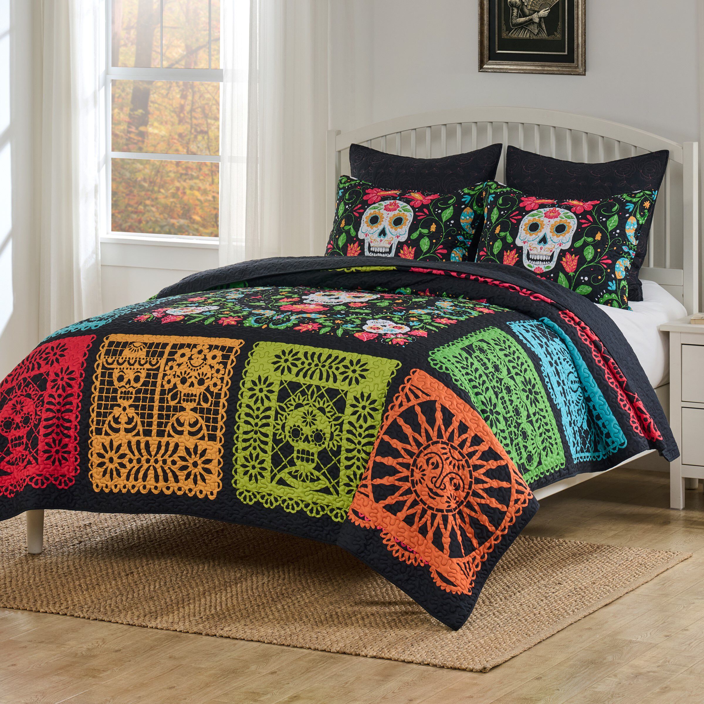 Day of the Dead Traditional Novelty Skull Quilt Set, MULTI, alternate image number 2