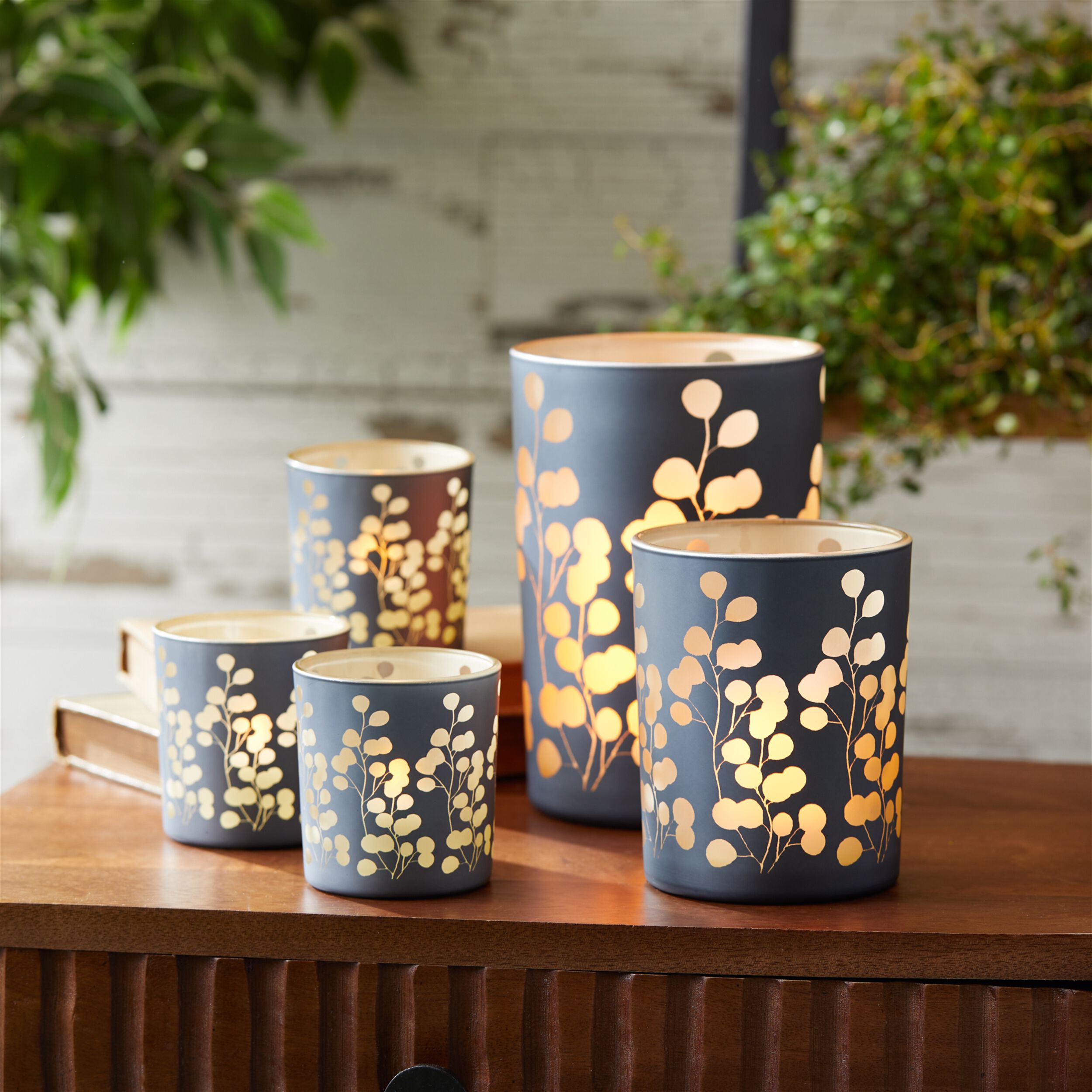 Frosted Foliage Candle Holder Set of 2, GREEN, alternate image number 1