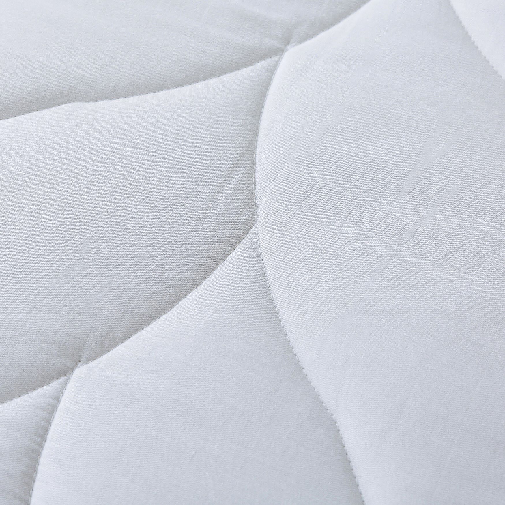 Cotton White Duck Down Comforter Comforters, , alternate image number 4