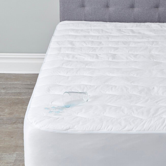 Total Protection Mattress Pad, WHITE, hi-res image number 0