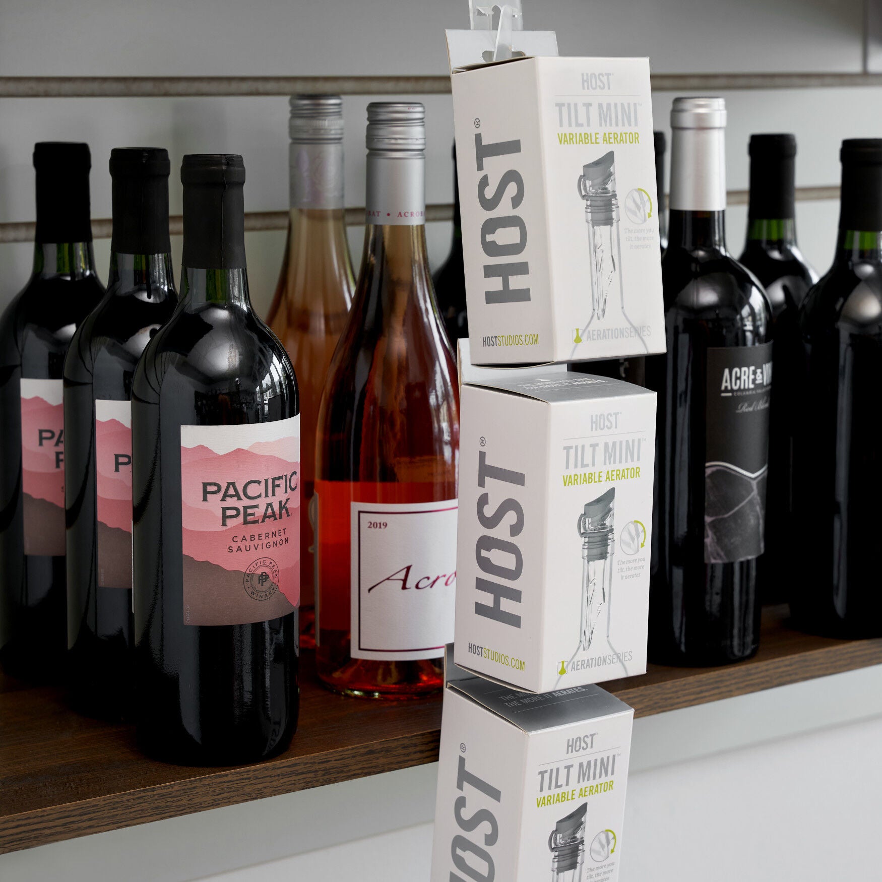 Tilt Mini Variable Aerator In Acrylic Case By, , on-hover image number 1