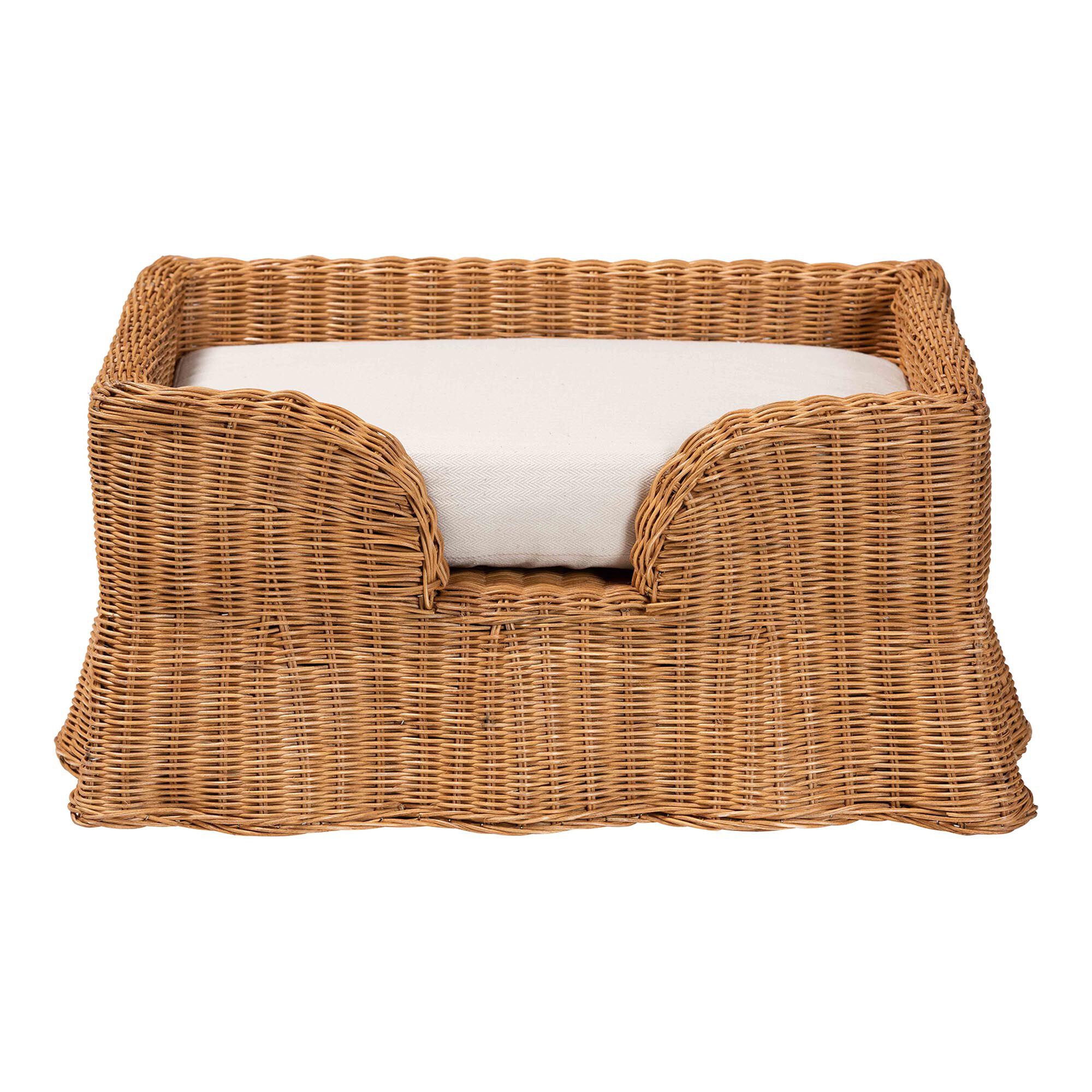Belita Natural Rattan Pet Bed with Scalloped Base, 27.6 inches, HONEY, alternate image number 2