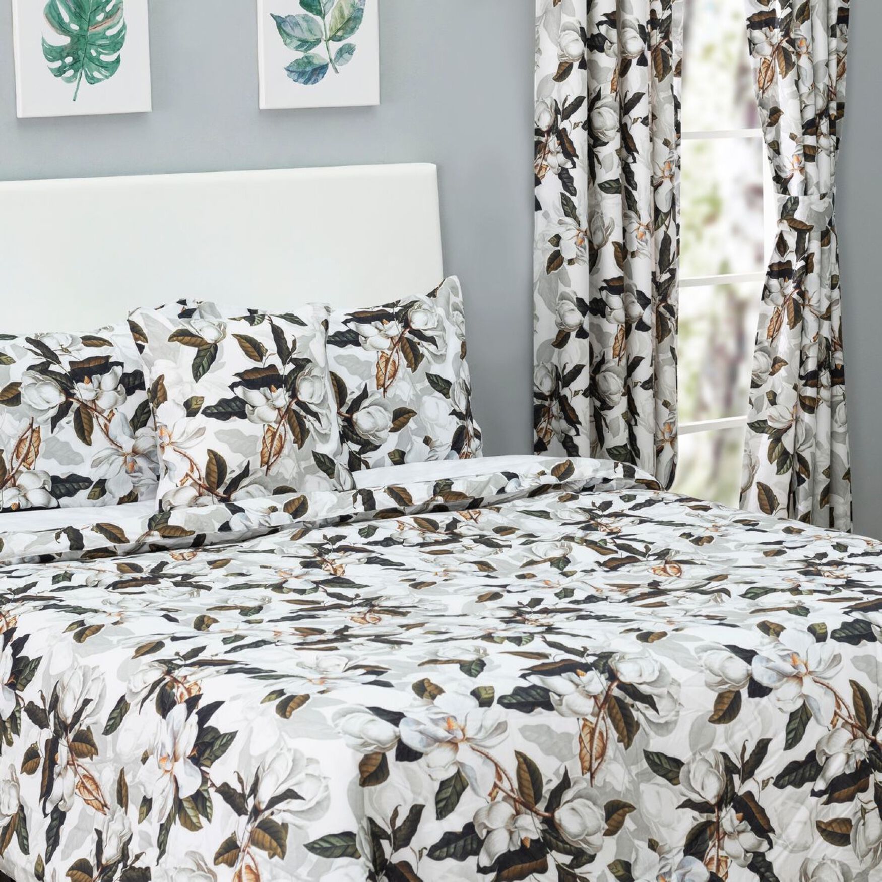 Magnolia Comforter Set, WHITE, hi-res image number 0
