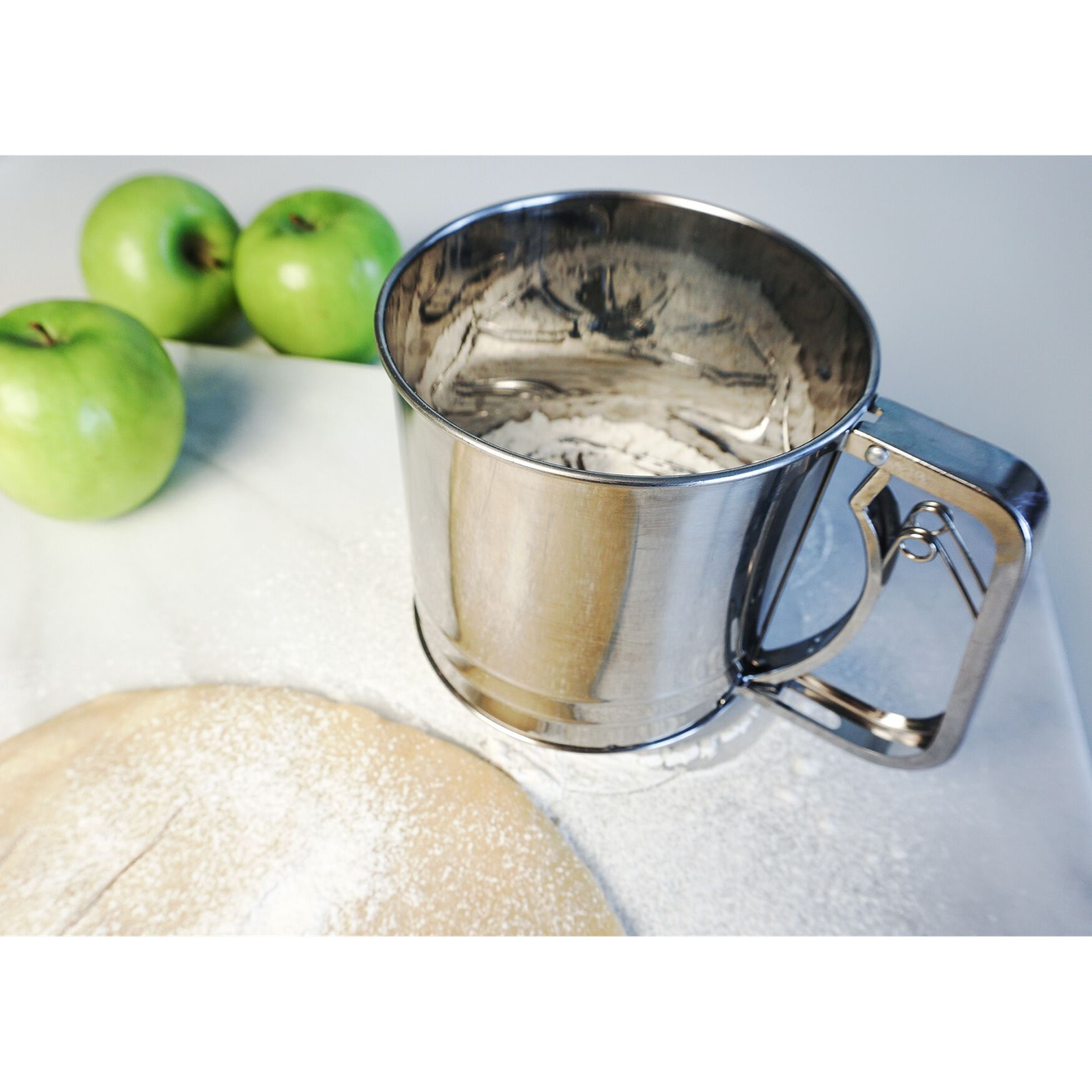 Triple Mesh Stainless Steel 5 Cup Flour Sifter, , alternate image number 5