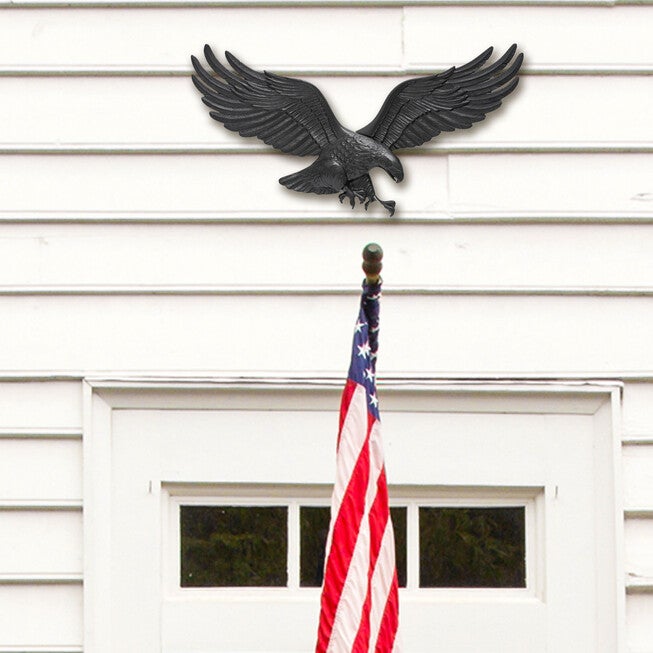29 inches Wall Eagle, BLACK, hi-res image number 0