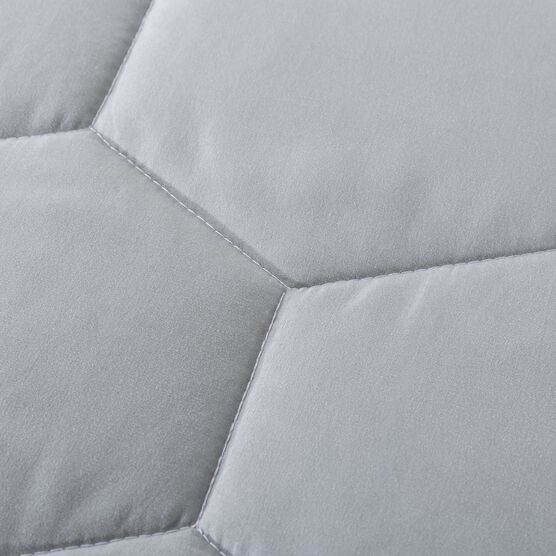 Honeycomb Down Alternative Blanket, Gray/ White, , alternate image number null