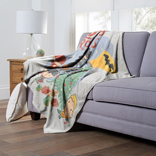 Wb Dc Justice League Holiday Heroes Silk Touch Throw, , alternate image number null