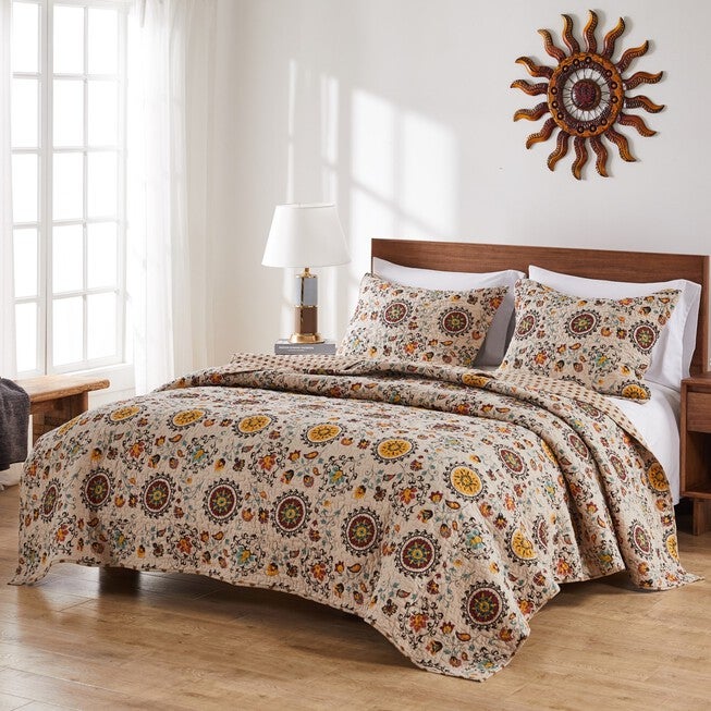 Andorra Quilt And Pillow Sham Set, , alternate image number 2